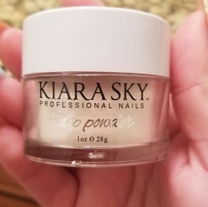 Kiara Sky Dip Powder in "Prim & Proper"